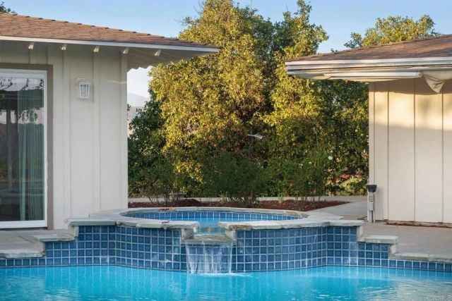 11961 Mesa Verde Drive, Valley Center, CA 92082