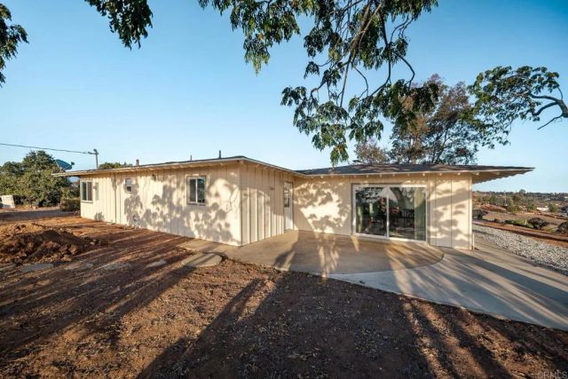 11961 Mesa Verde Drive, Valley Center, CA 92082