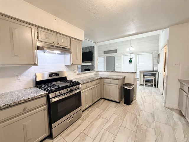 20010 Swiftbrook Drive, Humble, TX 77346