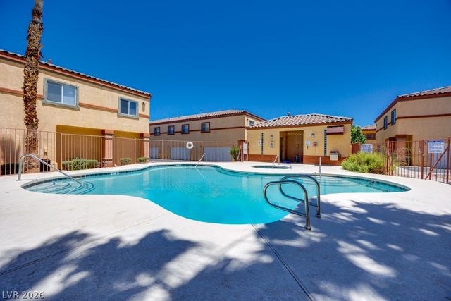 4915 East Russell Road 125, Las Vegas, NV 89120