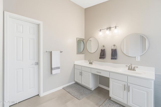 7916 W Rose Lane, Glendale, AZ 85303