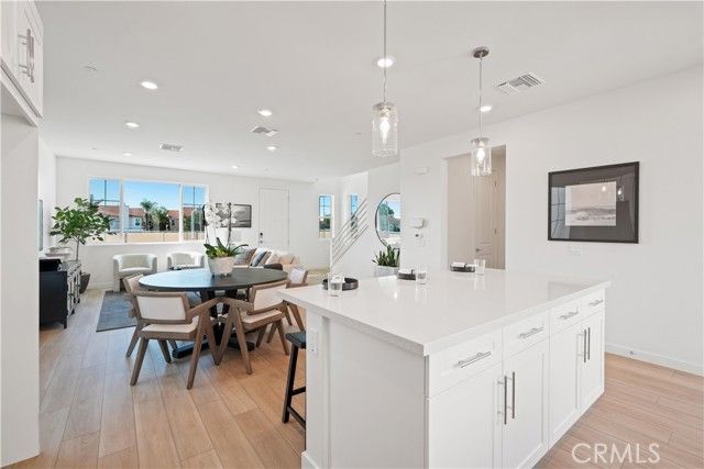 4874 Arroyo Run, Moorpark, CA 93021