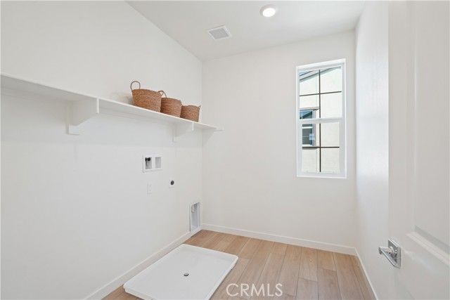 4874 Arroyo Run, Moorpark, CA 93021