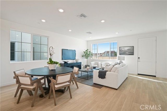 4874 Arroyo Run, Moorpark, CA 93021