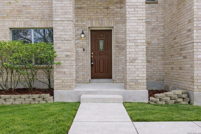 4750 Bending Grove, San Antonio, TX 78259