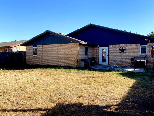 2316 78th Street, Lubbock, TX 79423