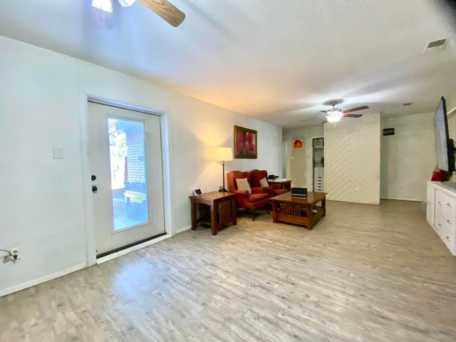 2316 78th Street, Lubbock, TX 79423