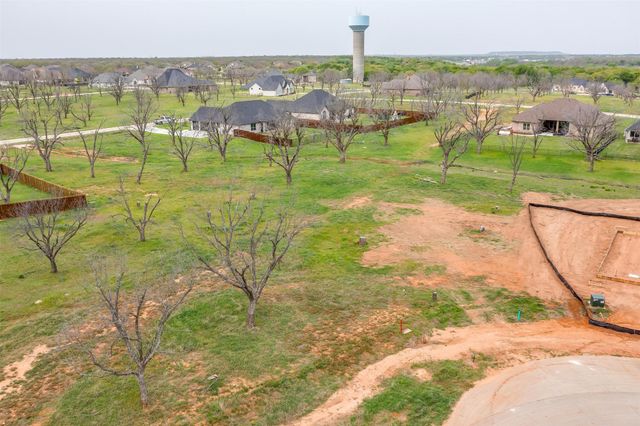 2113 Middlewood Circle, Granbury, TX 76049