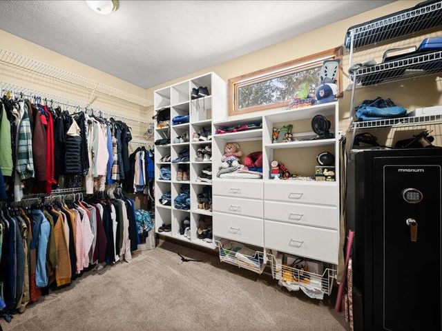 2244 19 Mile Road, Kent City, MI 49330