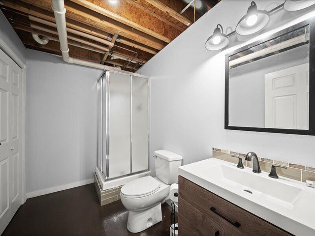 2244 19 Mile Road, Kent City, MI 49330