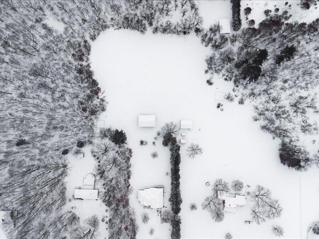 2244 19 Mile Road, Kent City, MI 49330