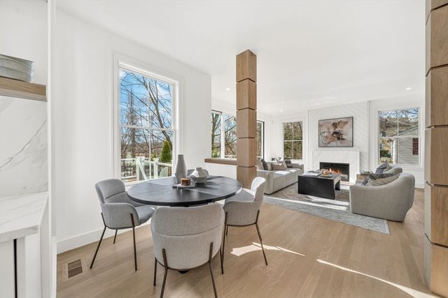 345 Linden St, Wellesley, MA 02481