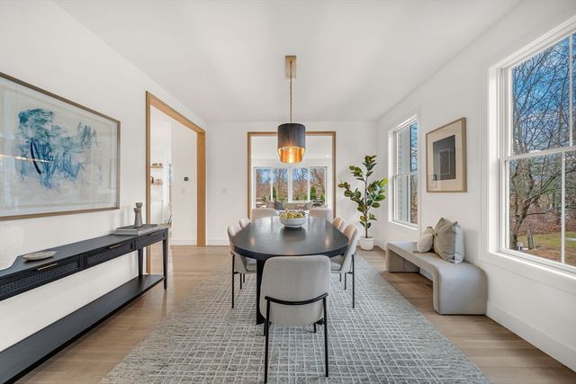 345 Linden St, Wellesley, MA 02481