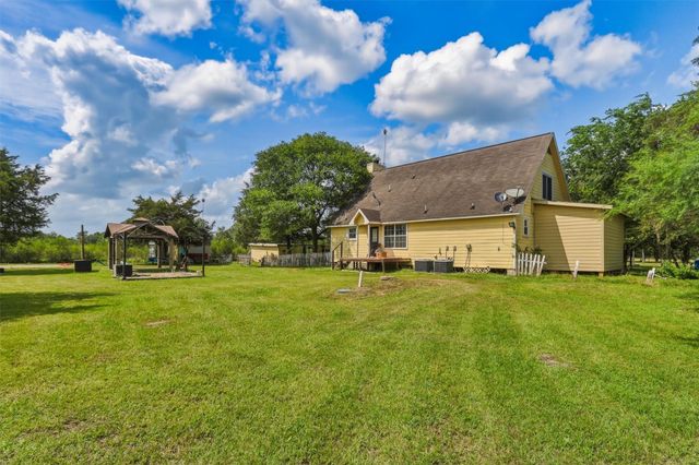 2325 Skrivanek Road, San Felipe, TX 77474