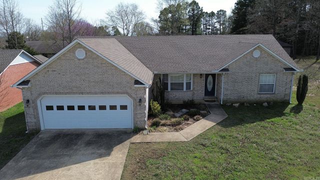 2004 Dana Marie, Paragould, AR 72450