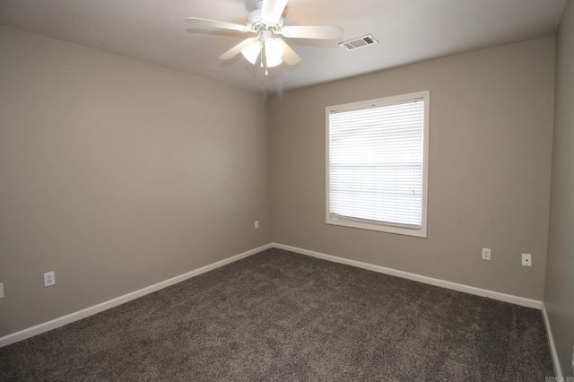 2004 Dana Marie, Paragould, AR 72450