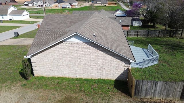 2004 Dana Marie, Paragould, AR 72450