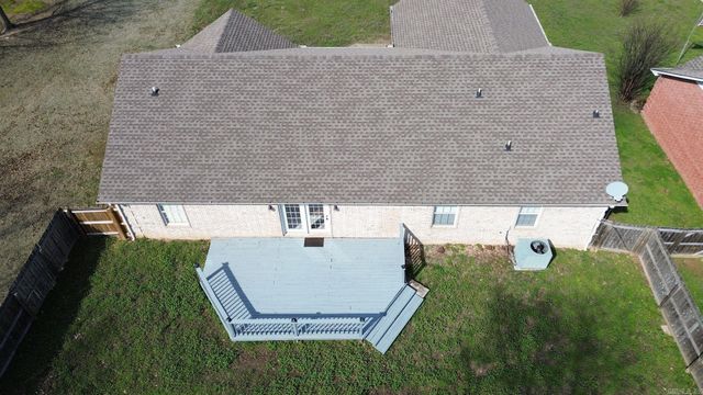 2004 Dana Marie, Paragould, AR 72450