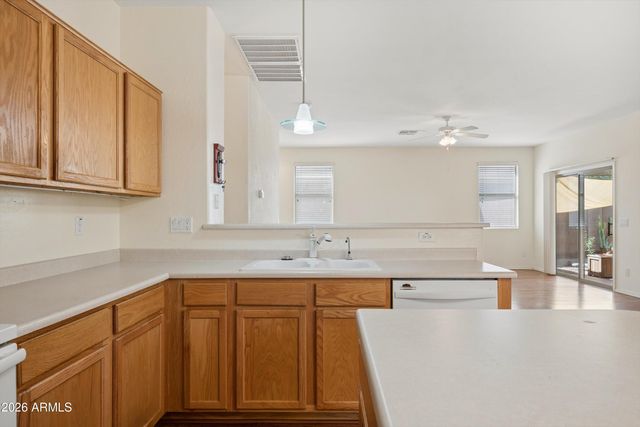 20880 E Desert Hills Boulevard, Queen Creek, AZ 85142