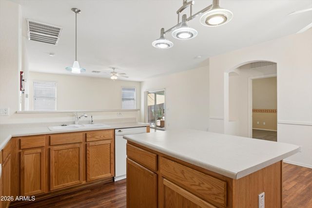 20880 E Desert Hills Boulevard, Queen Creek, AZ 85142