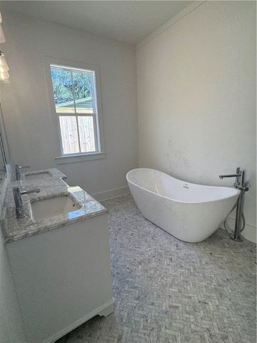 1912 First Ave, St Simons Island, GA 31522