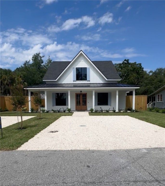 1912 First Ave, St Simons Island, GA 31522