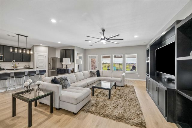 3335 Kendleshire Lane, Fulshear, TX 77441