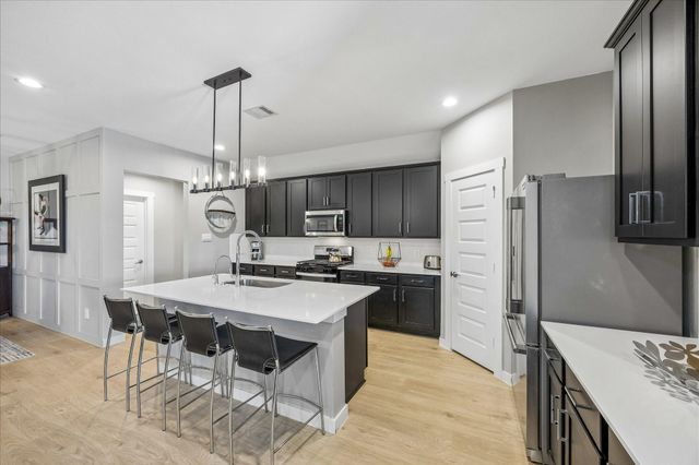 3335 Kendleshire Lane, Fulshear, TX 77441