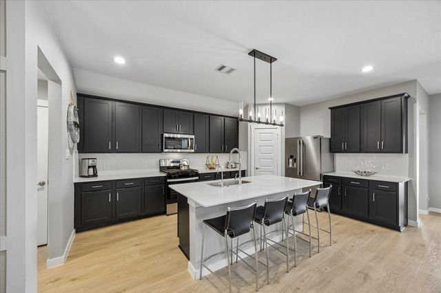 3335 Kendleshire Lane, Fulshear, TX 77441