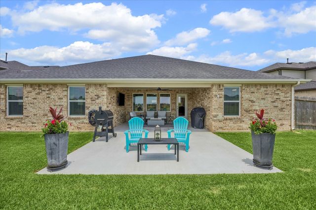 3335 Kendleshire Lane, Fulshear, TX 77441