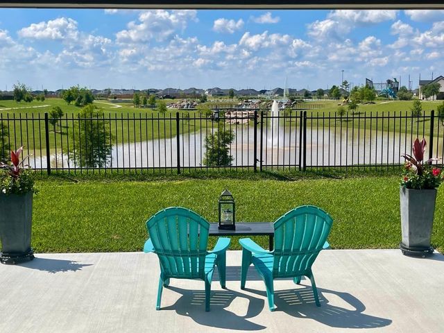 3335 Kendleshire Lane, Fulshear, TX 77441