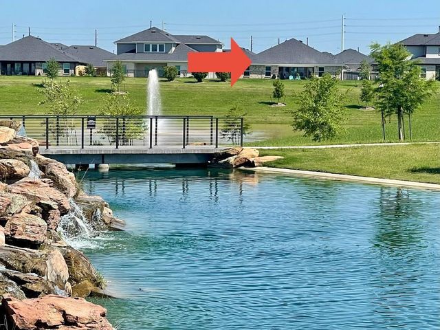 3335 Kendleshire Lane, Fulshear, TX 77441
