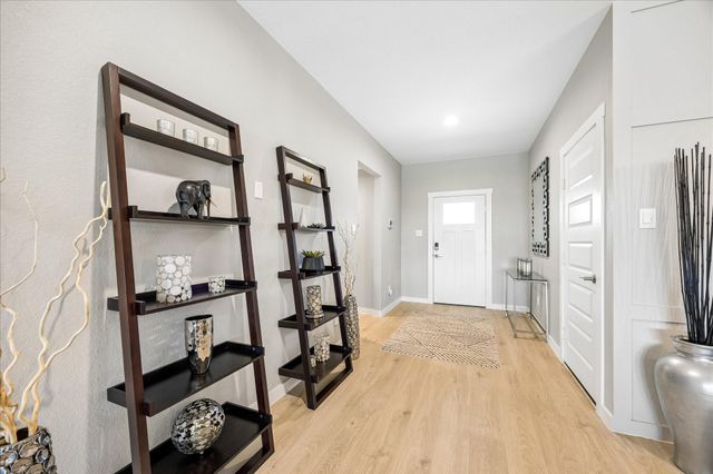 3335 Kendleshire Lane, Fulshear, TX 77441