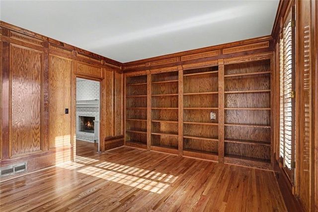 6203 Crestview Drive SE, Covington, GA 30014