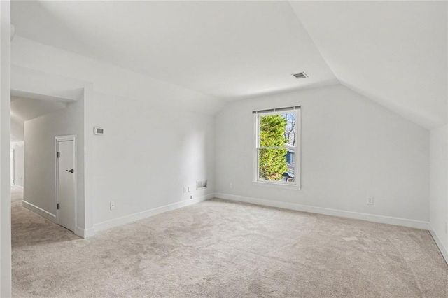 6203 Crestview Drive SE, Covington, GA 30014