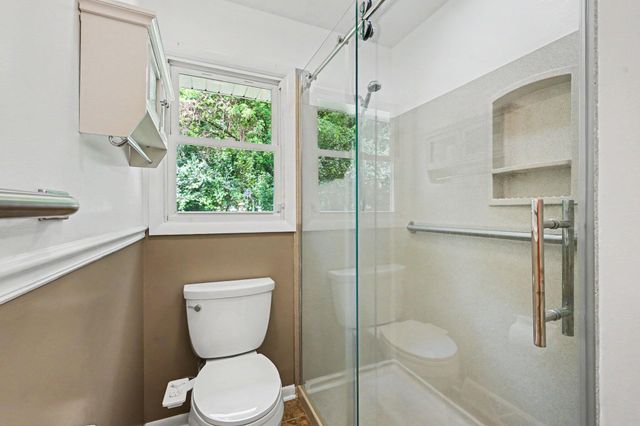 209 Cherry Hill Street, Kalamazoo Twp, MI 49006