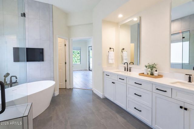 6038 E LONG SHADOW Trail, Scottsdale, AZ 85266