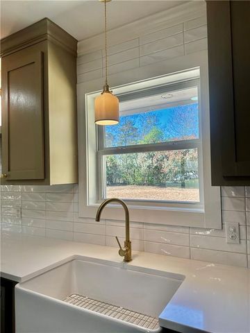 6538 WINDY Drive, Pineville, LA 71360