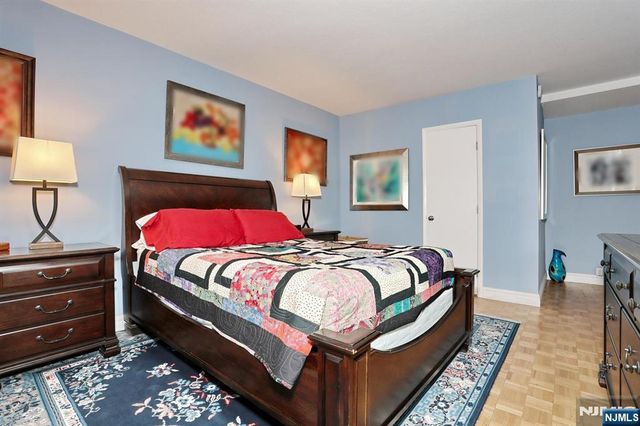 4 Horizon Road 815, Fort Lee, NJ 07024