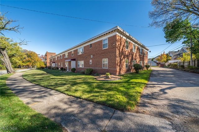 15978 Nelacrest Road, East Cleveland, OH 44112