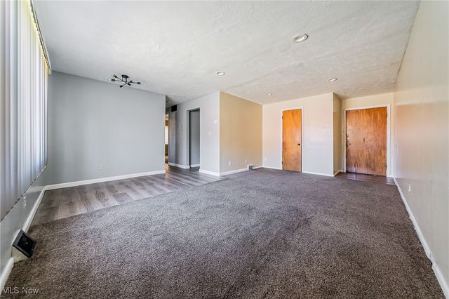 15978 Nelacrest Road, East Cleveland, OH 44112