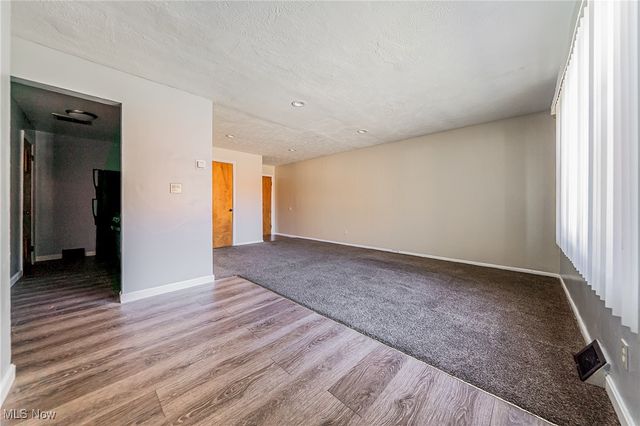 15978 Nelacrest Road, East Cleveland, OH 44112