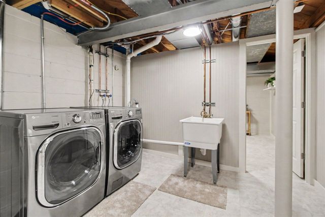 424 Mark Hannah Place, Ann Arbor, MI 48103