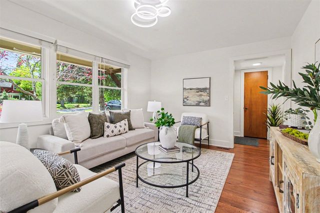 424 Mark Hannah Place, Ann Arbor, MI 48103