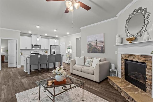 15 S Cornucopia Bend, Dallas, GA 30132