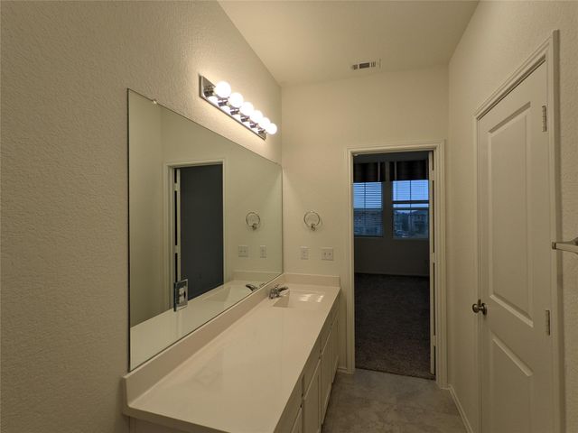 100 Montauk LOOP, Georgetown, TX 78628