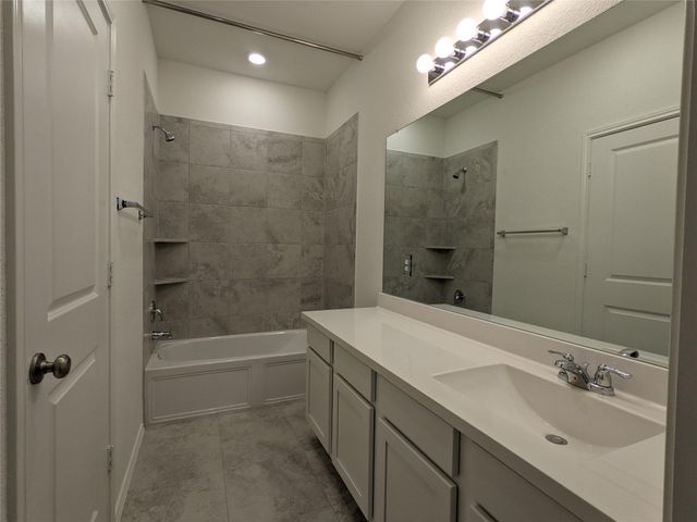 100 Montauk LOOP, Georgetown, TX 78628