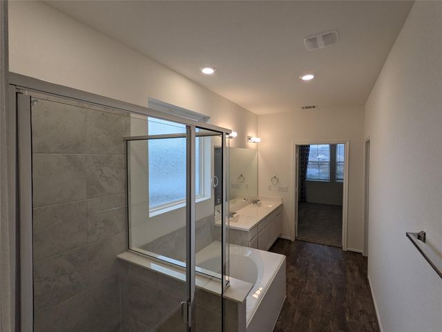100 Montauk LOOP, Georgetown, TX 78628