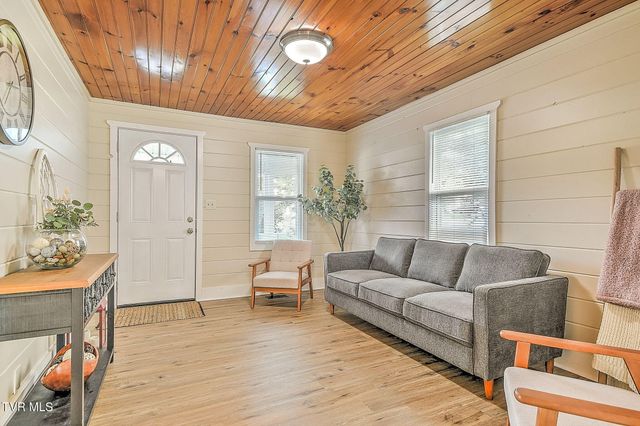 1721 Edgemont Avenue, Bristol, TN 37620