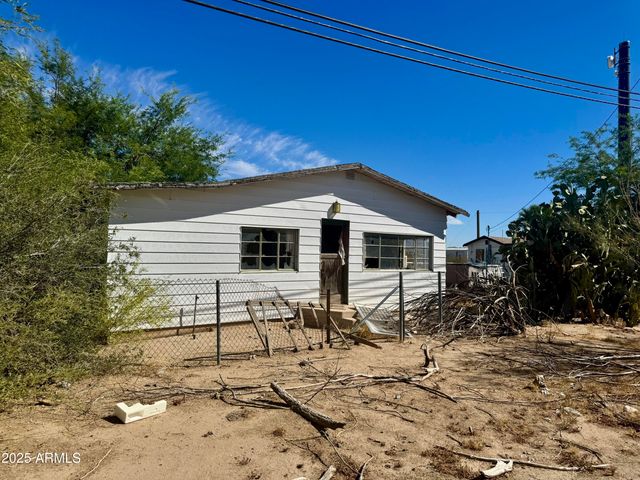 66782 AVENUE B Lane, Salome, AZ 85348